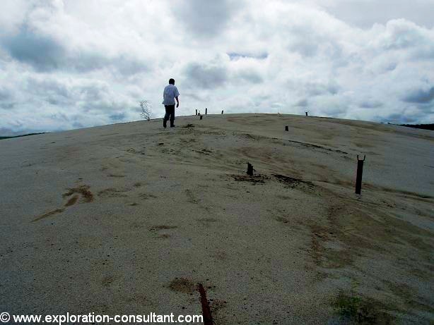 The Barra Verde tailings are being retreated by for their scheelite and molybdenite