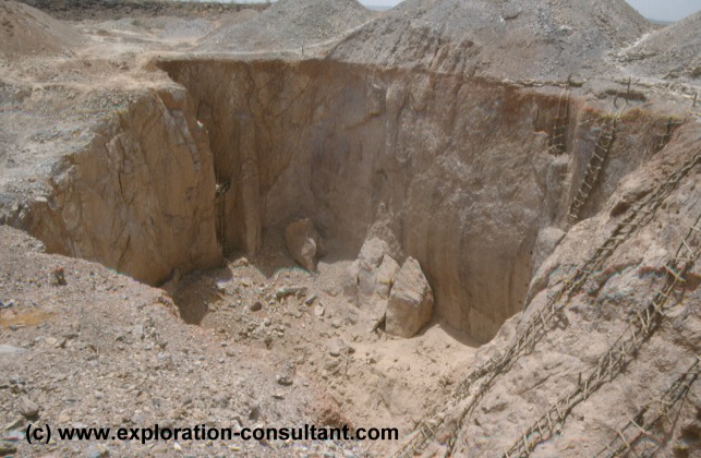 abandoned orpailleur pit, Tialkam, Niger