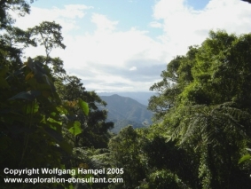 View fromTsitongambarika Parc towards the Andohahela Parc.